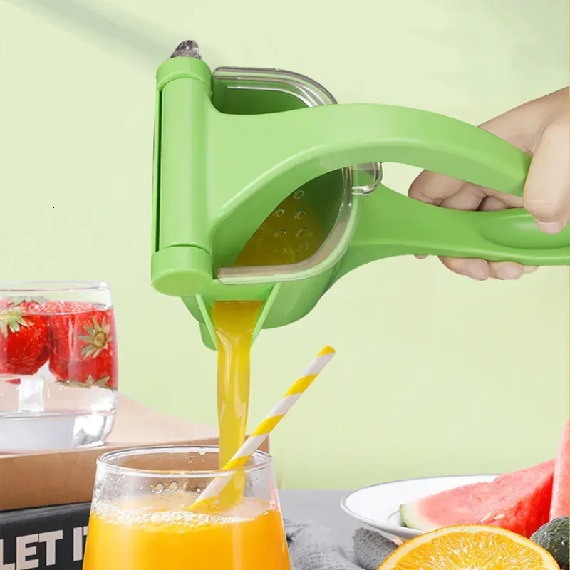Juicers Portable Manual Juice Squeezer Hand Pressure Multifunctional Orange Juicer Pomegranate Lemon Squeezer Kitchen Accessories