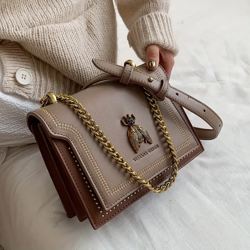 Vintage Women's Crossbody Bag, Rivets Decor Flap Square Purse with Chain Shoulder, Bee Decor