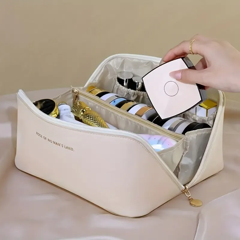 Stylish Minimalist Makeup Zipper Pouch