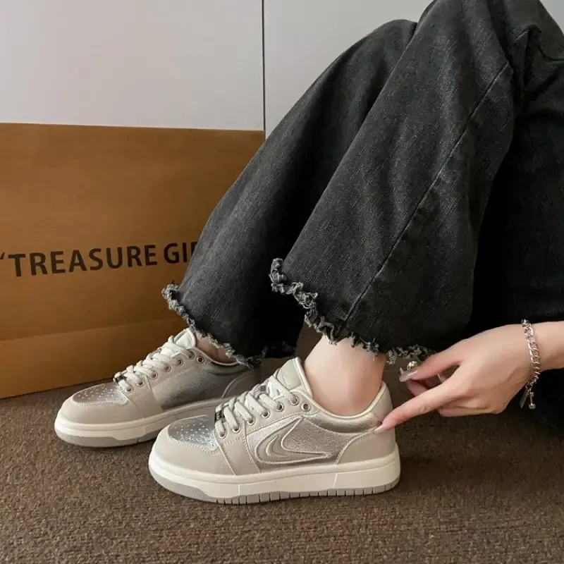 2024 New Round Toe Cross Strap Deep Mouth Lace-Up Sports Shoes Mid-Heel Mesh Flat Bottom Sports Casual Shoes Fashion Sneakers