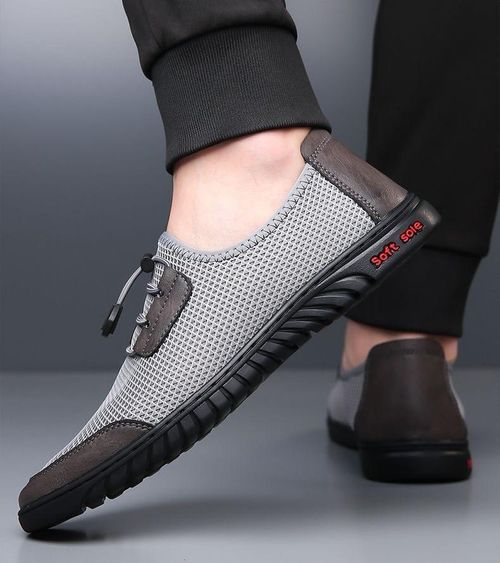 Summer perforated breathable mesh shoes with soft soles and lightweight round toe mesh shoes
