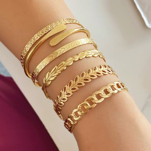 Geometric Round Glossy Alloy Bangles