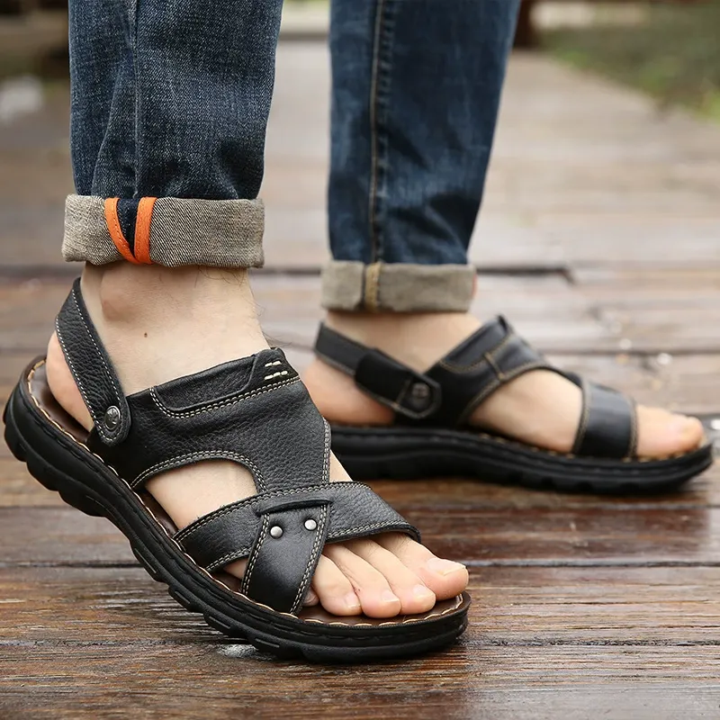 Men's Sandals 2025 Summer Leather Soft-Tread Casual Beach Shoes Anti-Slip Dual-Use Extra Large Size Sandals