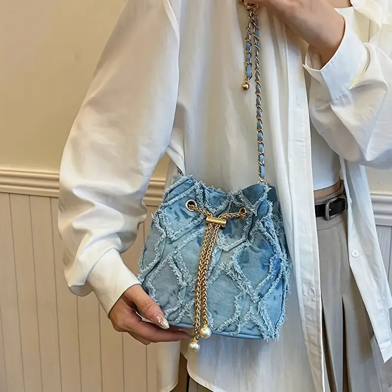 🔥🔥Hot Sale Promotion -Chic Denim-Style Bucket Bag with Faux Pearl Accent & Metal Chain Strap - Spacious Crossbody for Women, Perfect for Shopping & Dates