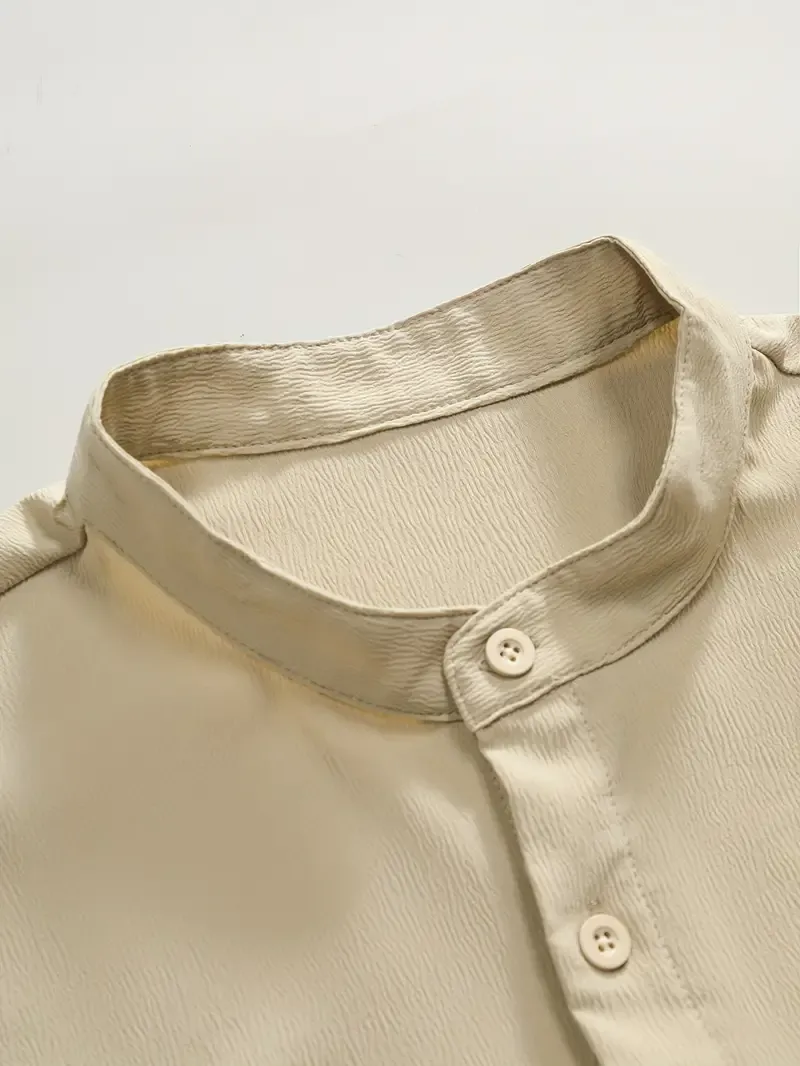 Chic Design Men's Solid Single-breasted Short Sleeve And Stand Collar Top Shirt, Casual And Trendy Tops For Summer Daily And Beach Holiday Wear