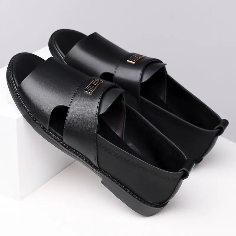 New style casual beach shoes - men's anti-slip, breathable sandals