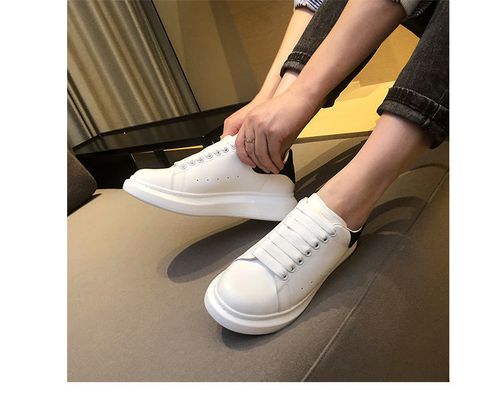2025 new large size white shoes sports casual men's shoes net celebrity trend heightening shoes