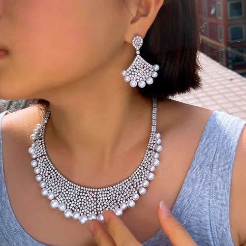 Super Luxurious White Cubic Zirconia Necklace