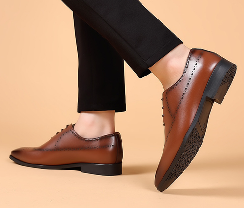Brown business soft-soled leather shoes
