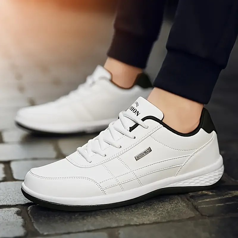 Ultra-Lightweight Men's Running Shoes