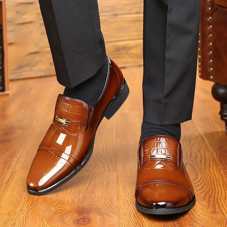 Fashion gradient color leather shoes