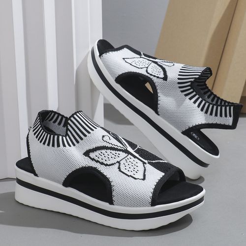 New casual flying woven hollow fish mouth beach women's sports sandals