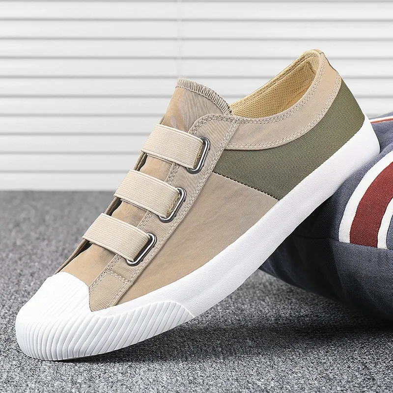 Low-top soft-soled, versatile flat casual shoes and board shoes with soft soles