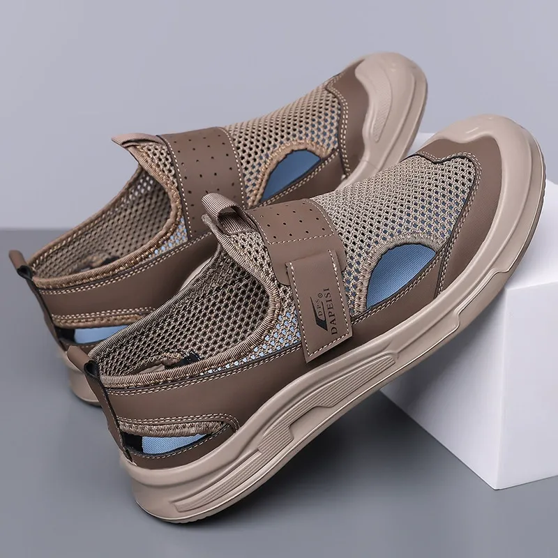 non-slip closed toe outdoor casual shoes