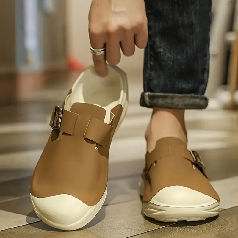 Men's Trendy Hollow Out Chunky Slippers With Buckle Straps