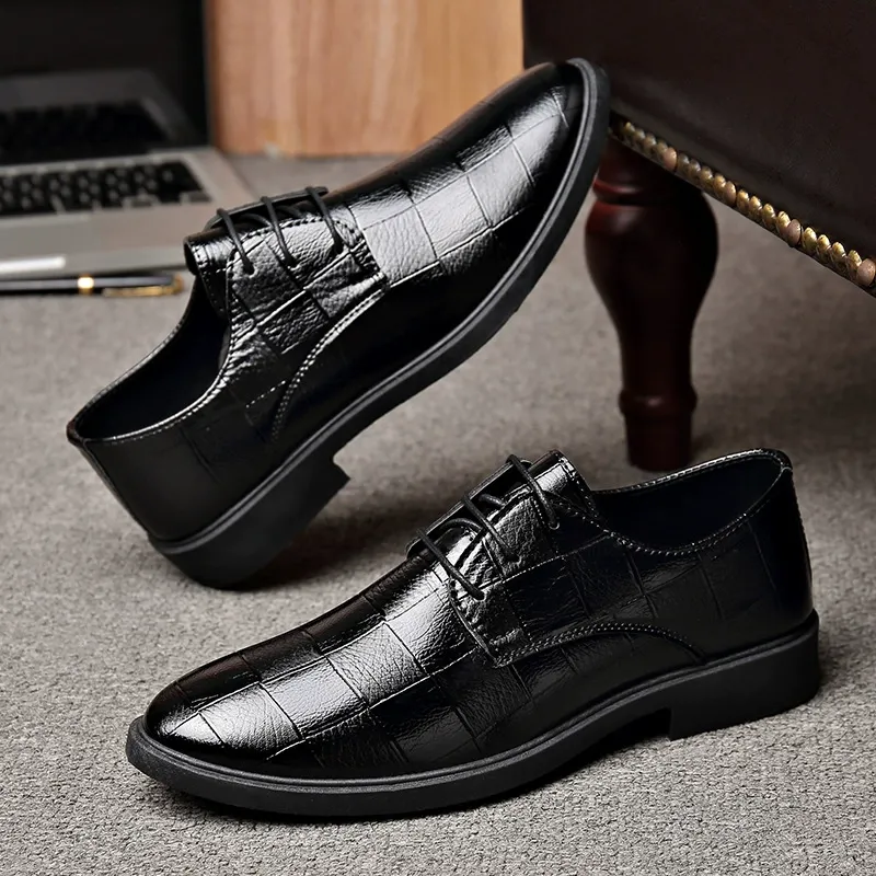 Pointed-toe men's leather shoes, lace-up men's business casual leather shoes, British-style men's shoes