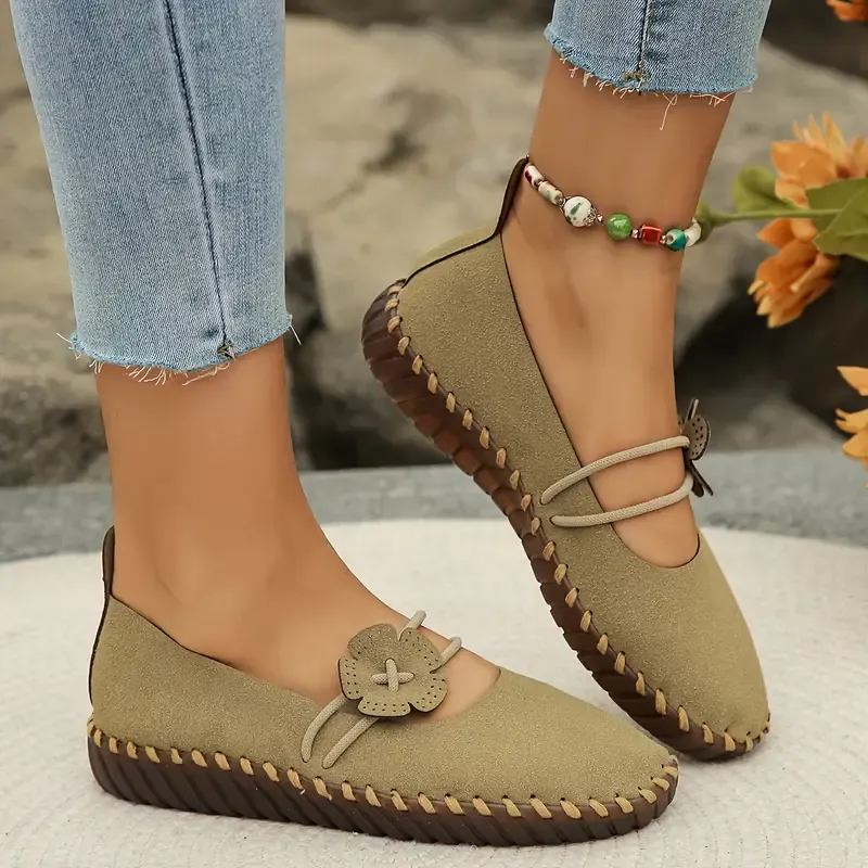 Stylish Solid Color Flats for Women