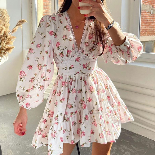Printed V-neck lace pleated dress