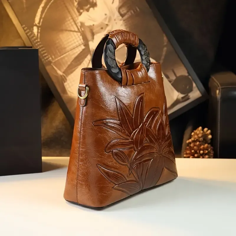 Chic Vintage-Inspired Floral Faux