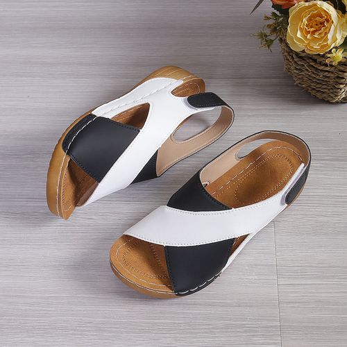 Pancake-bottom Velcro slip-on beach sandals