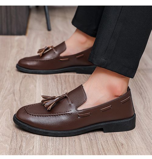 Men's black leather shoes, British style, summer breathable pointed toe, versatile men's leather shoes.
