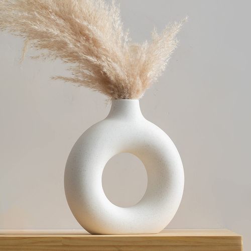 Bohemian Chic O-Shaped Resin Vase - Perfect for Bedroom & Living Room Decor, No Battery Needed