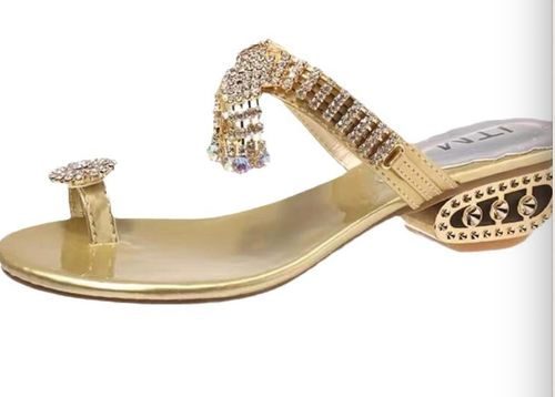 Shimmering Rhinestone Toe Loop