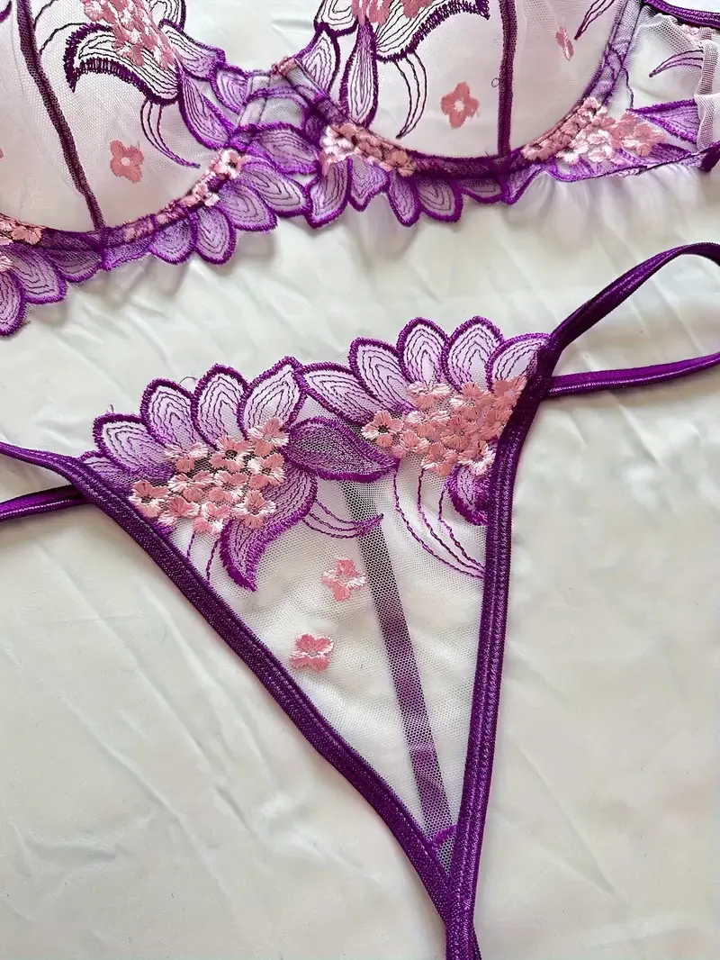 Romantic Floral Lace Lingerie Set