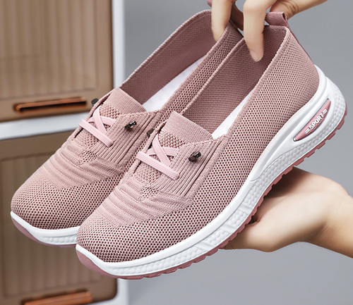 Casual breathable durable and comfortable shoes