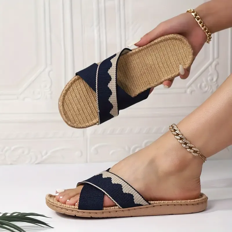 Colorblock Trendy Home Slippers