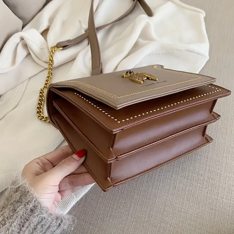 Vintage Women's Crossbody Bag, Rivets Decor Flap Square Purse with Chain Shoulder, Bee Decor