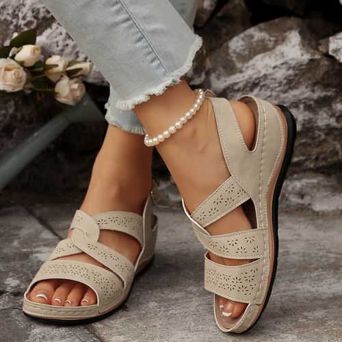 Summer new fashion fish mouth buckle wedge