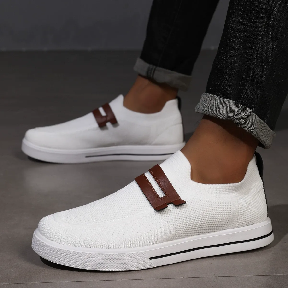Men's summer canvas shoes