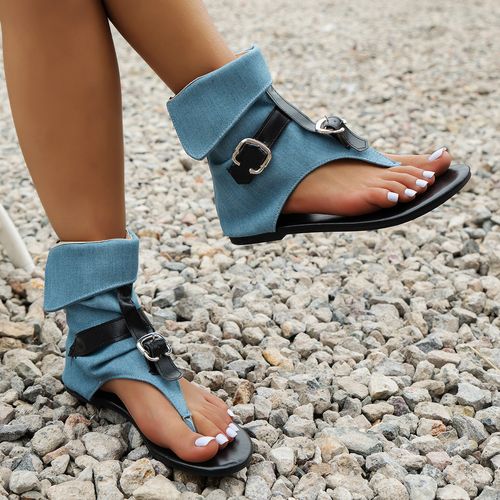 Lightweight Women's Denim Flat Sandals, Casual Clip Toe Summer Shoes with Back Zipper