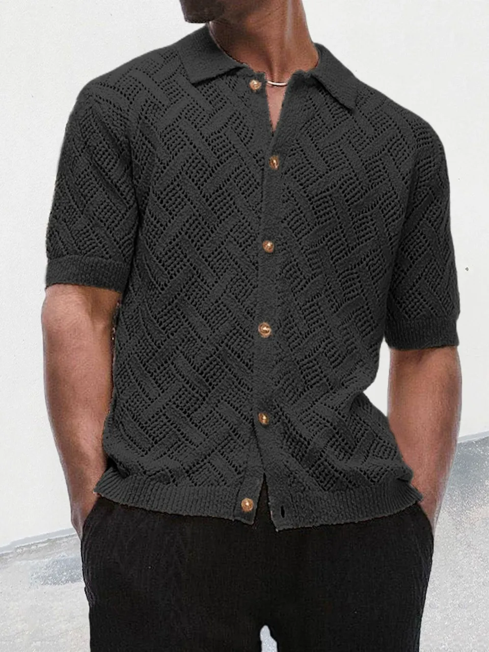 Knitted sweater with polo collar, short sleeve, open front, men's clothing