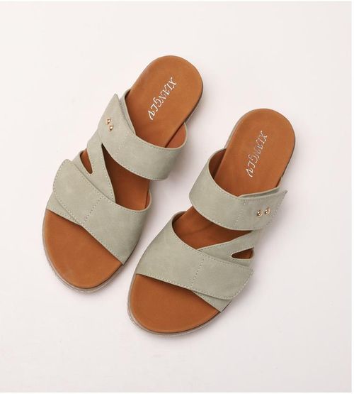 New summer lightweight casual simple wedge heels