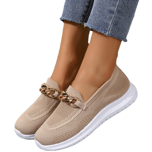 Slip-on knitted breathable and comfortable sneakers