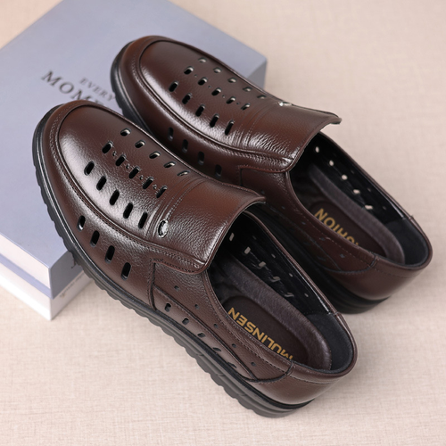 Perforated and breathable cowhide large-sized shoes