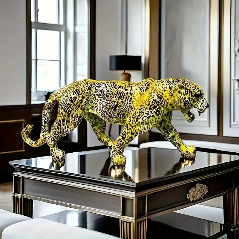 Resin Crafted Leopard Statue