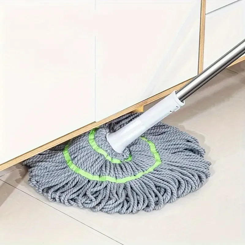Self-Tightening Spin Mop