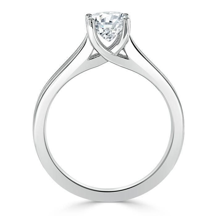 Engagement Rings Qatar Oval Cut Moissanite Engagement Ring, Classic Style with Split Shank