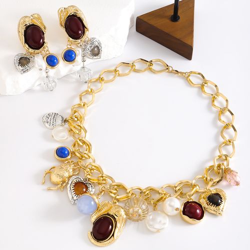 Retro imitation pearl pendant earrings