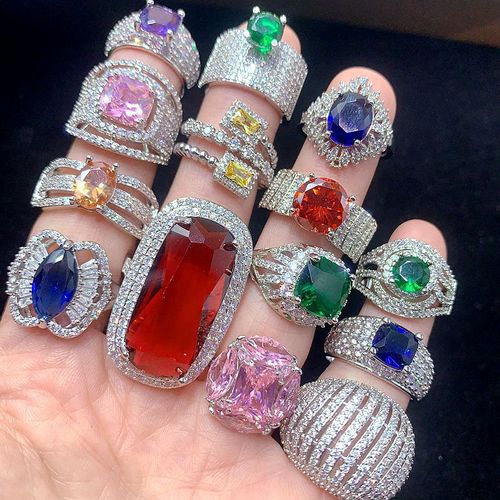 Full diamond-set zircon ring