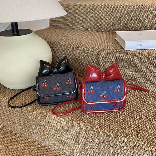 Children's crossbody bag
