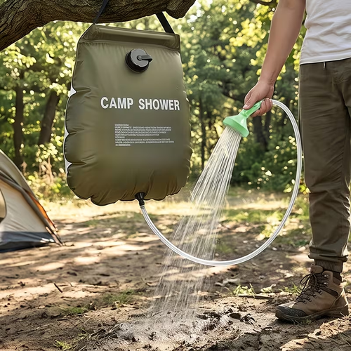 Portable Outdoor Camping Shower Bag - A Durable Outdoor Shower Device Equipped with Adjustable Hoses, Lightweight and Easy to Store, Suitable for Camping, Beaches, RVs and Courtyards