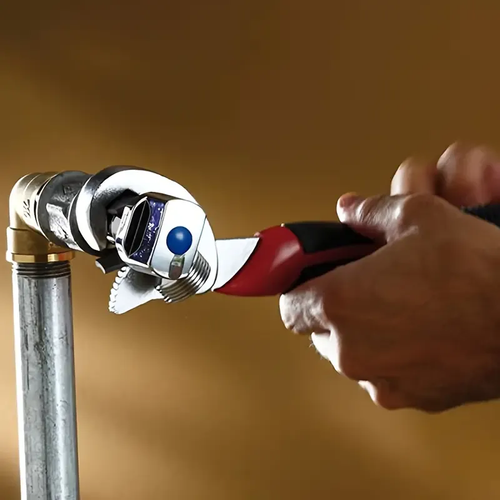 🎁💯 Hot Sale🎁)Industrial Grade Multifunctional Self-locking Pipe Wrench Tool👉