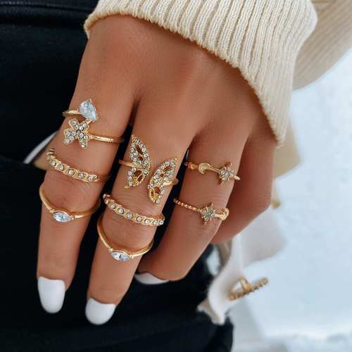 ⭐Star-moon Ring Love Leaf Geometry 10-piece ring set Creative retro women's articulated ring set