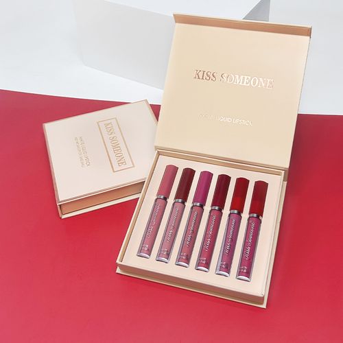 Lip gloss