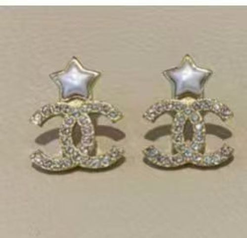 Small fragrance letter double C pearl earring pendant