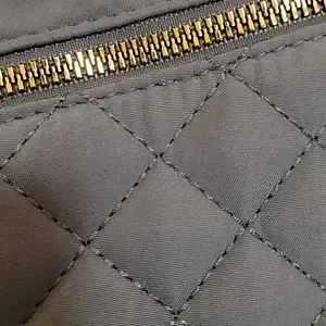 Solid color quilted Fanny bag with casual zipper chest strap waist bag, lightweight waterproof single shoulder crossbody bag, large capacity cycling chest bag, single shoulder crossbody bag, large capacity cycling chest bag, adjustable daily use sling bag